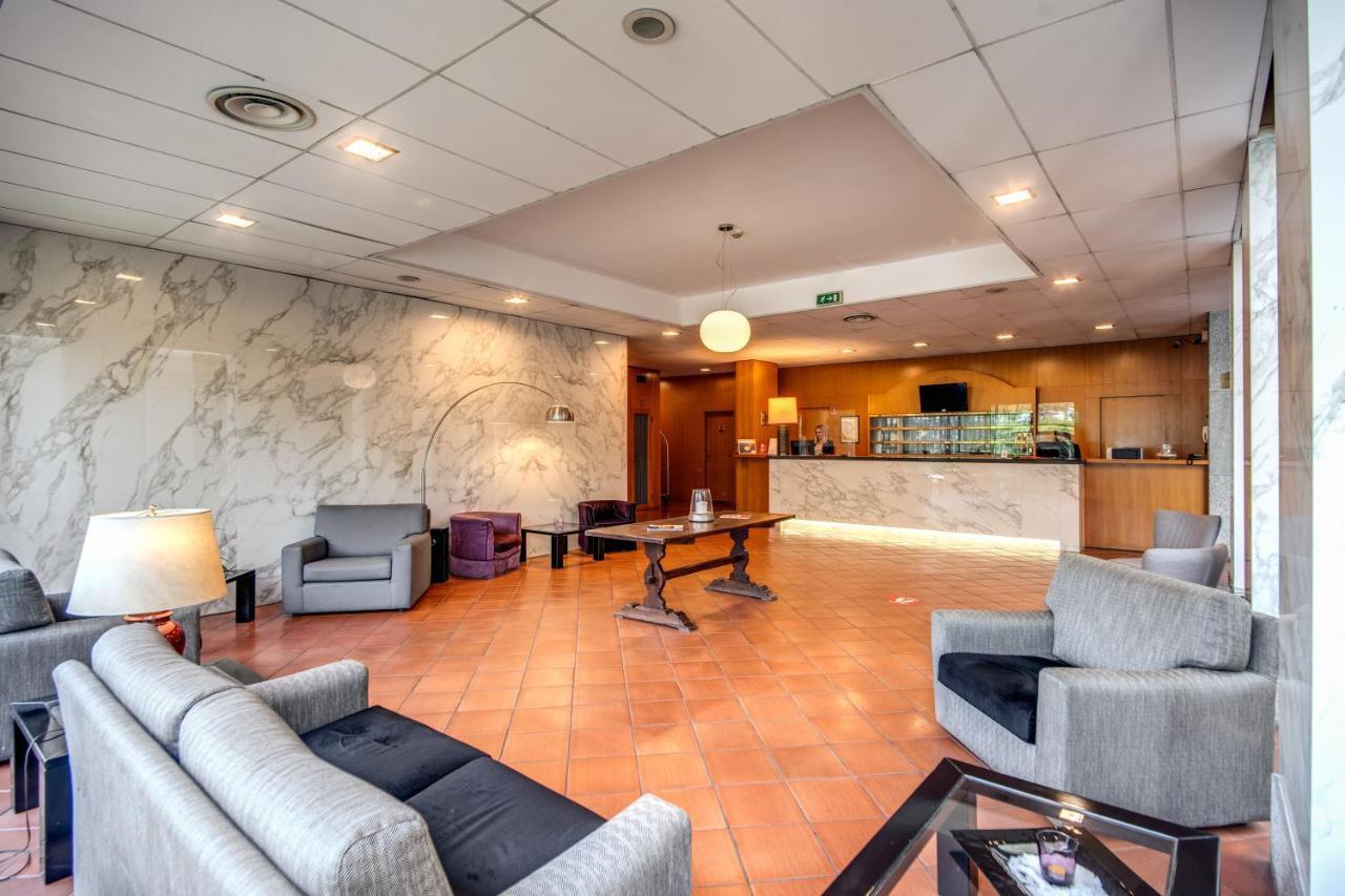 Hotel Della Rotonda Saronno Extérieur photo