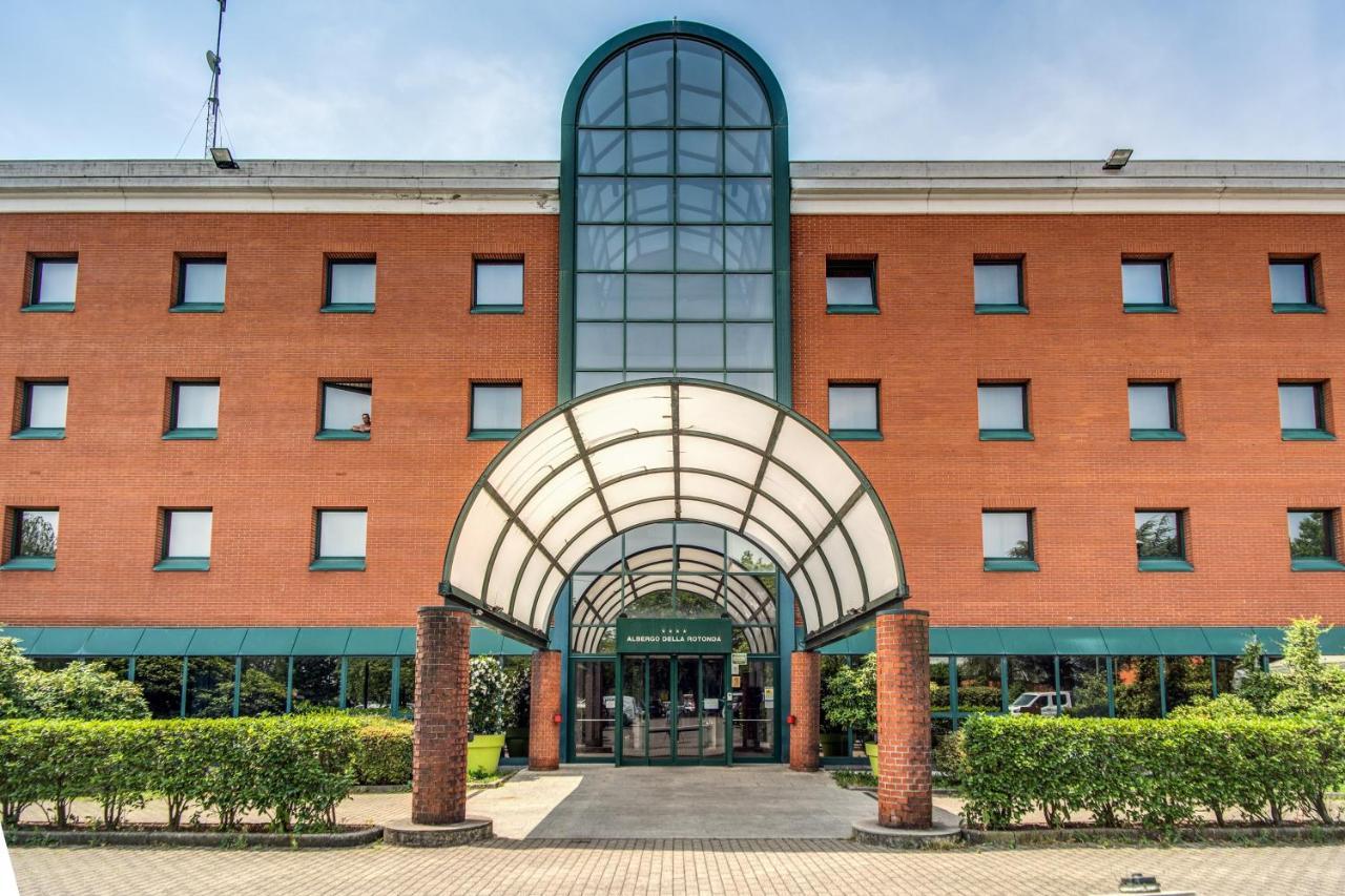 Hotel Della Rotonda Saronno Extérieur photo