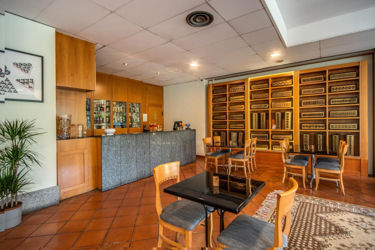 Hotel Della Rotonda Saronno Extérieur photo