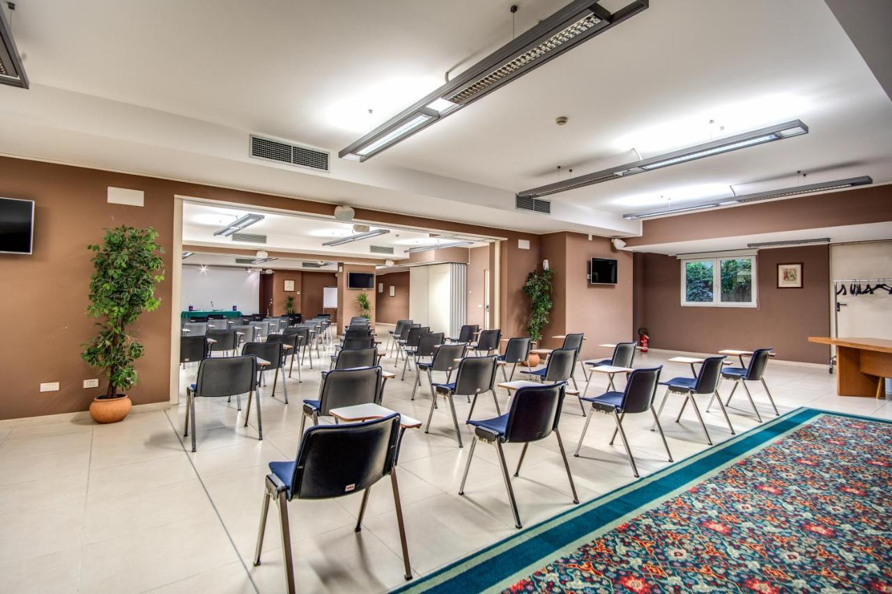 Hotel Della Rotonda Saronno Extérieur photo