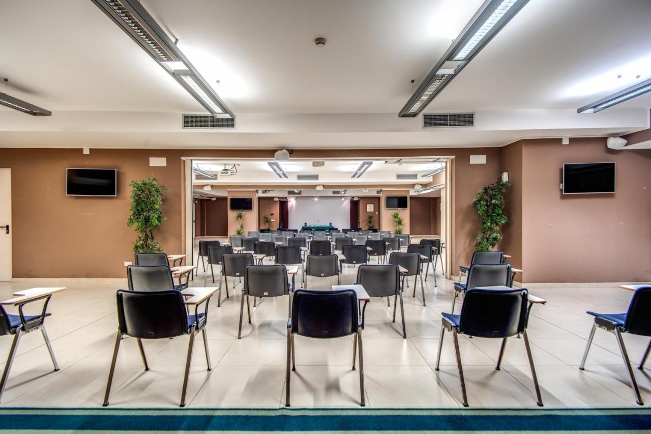 Hotel Della Rotonda Saronno Extérieur photo
