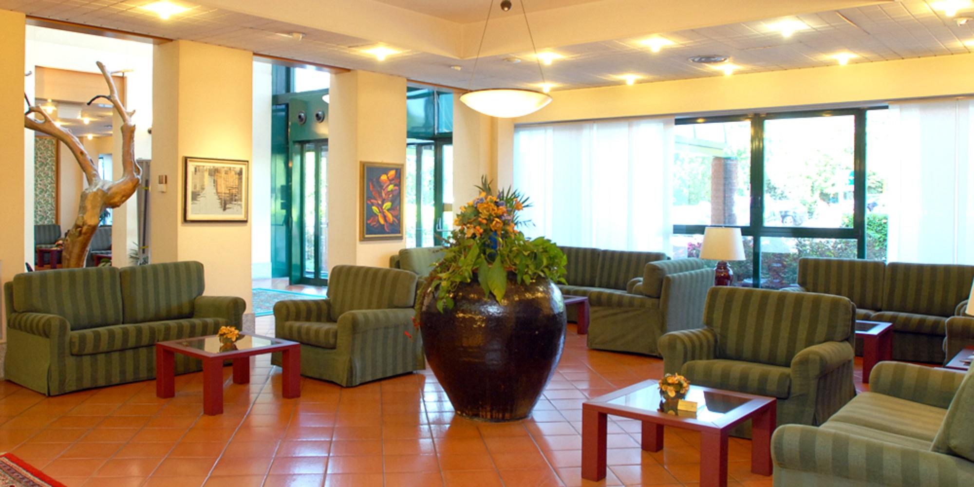 Hotel Della Rotonda Saronno Extérieur photo