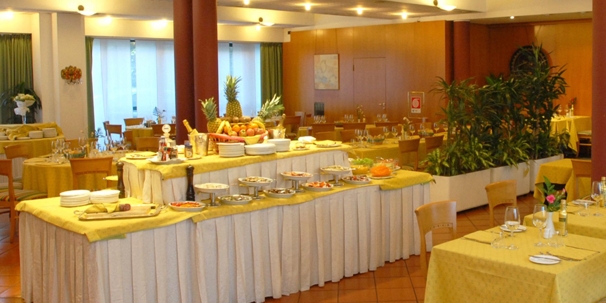 Hotel Della Rotonda Saronno Extérieur photo